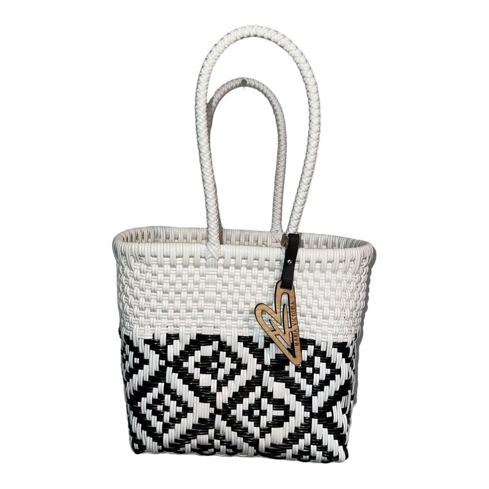 Maria Victoria Upcycled Plastic Hand Woven Tote Black & White Wooden Heart Tag